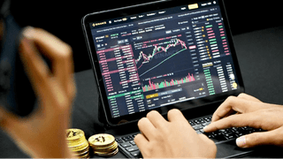 Yüce Yatsal ticaret yürütme arayüzü gerçek zamanlı emir akışı ile düşük gecikme süreli